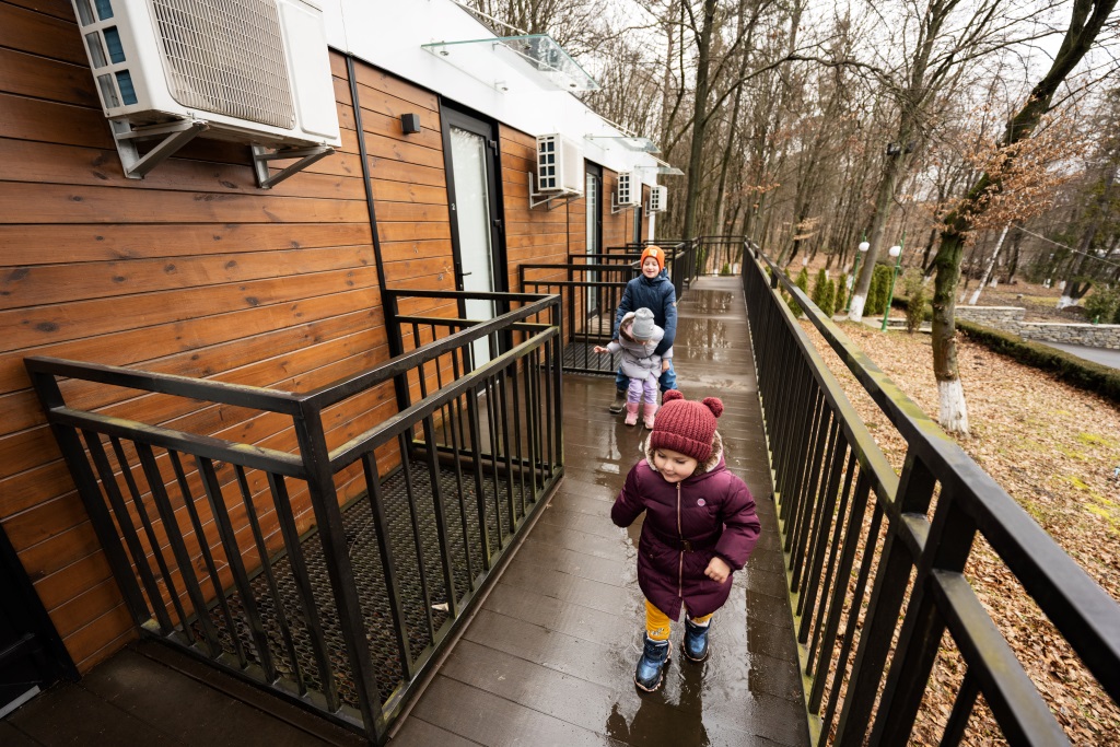 Tiny House im Garten bei Familie B.